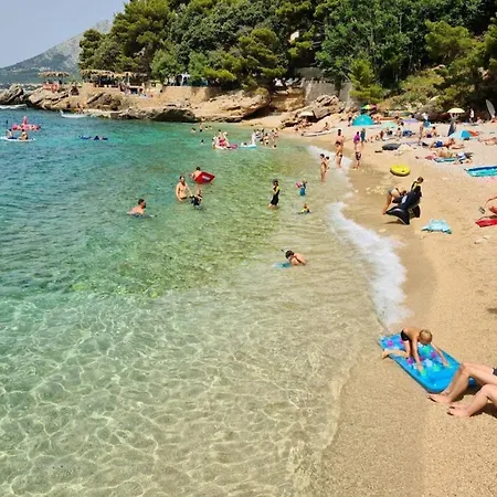 New Adria Mobile - Camp Vala Campeggio *